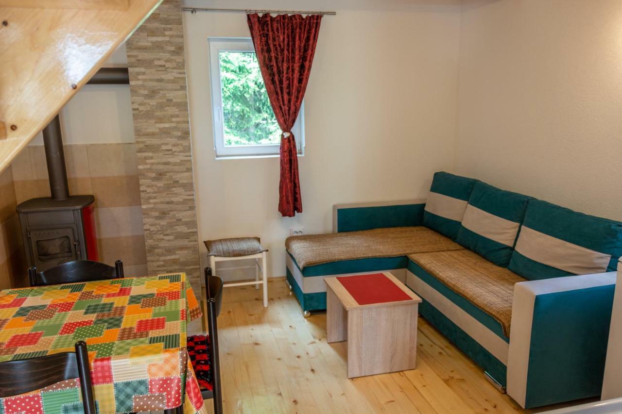 Small Montenegro Žabljak エクステリア 写真